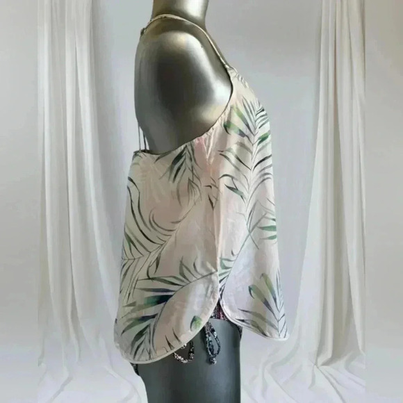 🆕”Cooling Fabric” Camisole Top - Picture 3 of 14